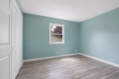 Bedroom - 146 Feece Dr, Batavia, IL 60510 photo 1 of 2