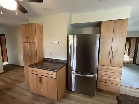 Kitchen - 519 W Mill St, Kewanee, IL 61443 photo 2 of 6