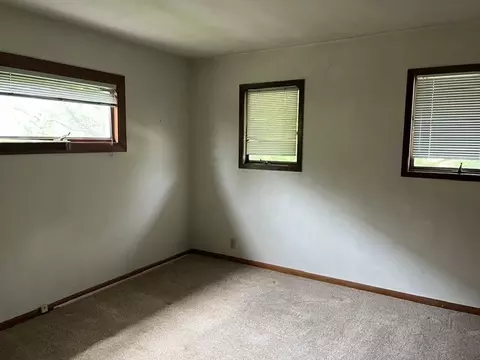 Bedroom - 519 W Mill St, Kewanee, IL 61443 photo 2 of 3