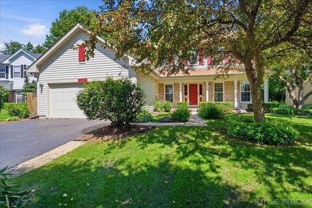 2755 Bluewater Cir, Naperville, IL 60564