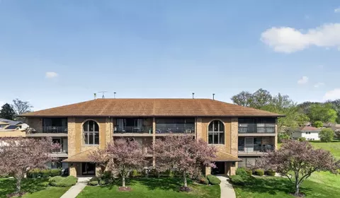 11111 Heritage Dr #3A, Palos Hills, IL 60465