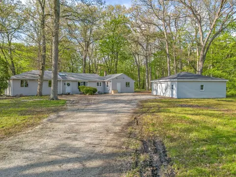 Exterior - 5458 W Timberlane Rd, Monee, IL 60449 photo 2 of 13