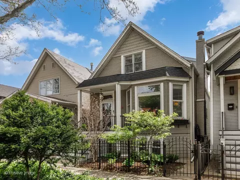 3813 N Hermitage Ave, Chicago, IL 60613