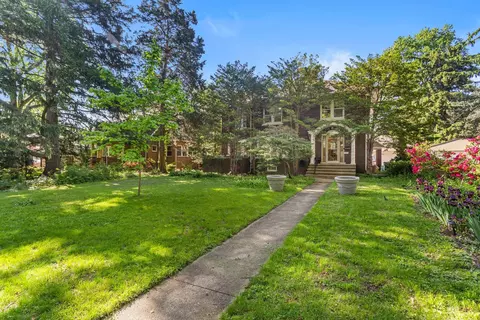 303 W Michigan Ave, Urbana, IL 61801