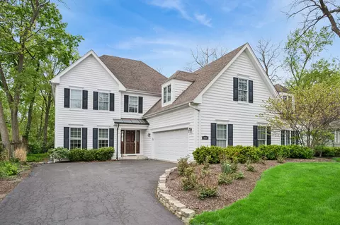932 Chestnut St, Deerfield, IL 60015