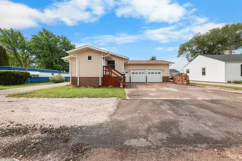 1345 Washington St, Marseilles, IL 61341