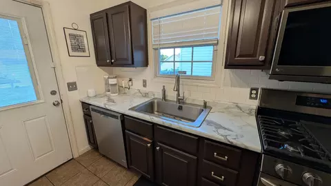 Kitchen - 921 Chippewa St, Normal, IL 61761 photo 2 of 4
