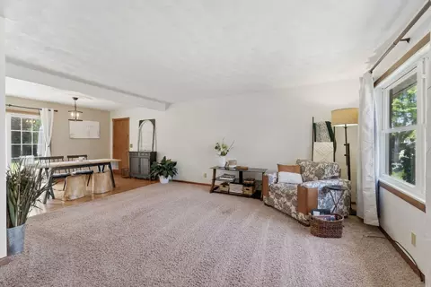 Living - 1014 5th Street A St, Hampton, IL 61256 photo 1 of 1