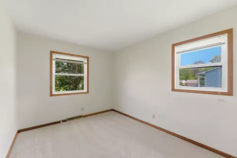 Bedroom - 1014 5th Street A St, Hampton, IL 61256 photo 2 of 3