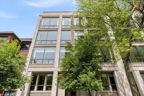 422 W Deming Pl #4, Chicago, IL 60614