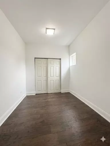 Bedroom - 4829 S Champlain Ave, Chicago, IL 60615 photo 3 of 6