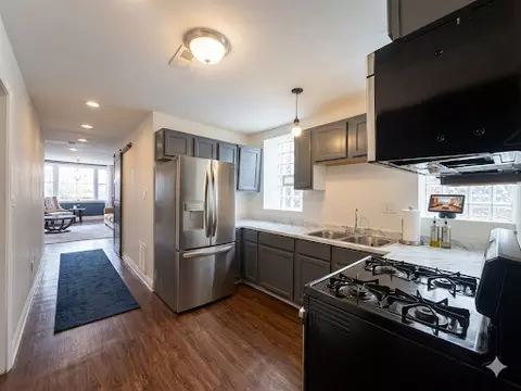 Kitchen - 4829 S Champlain Ave, Chicago, IL 60615 photo 1 of 3