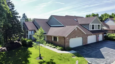 13339 S Oak Hills Pkwy #13339, Palos Heights, IL 60463