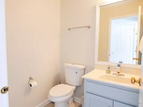 Bath - 13623 Eagles Perch Ct, Plainfield, IL 60544 photo 5 of 5