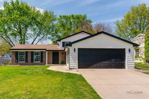 812 Lehigh Ln, Buffalo Grove, IL 60089