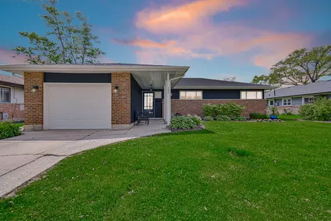 287 Rich Rd, Park Forest, IL 60466
