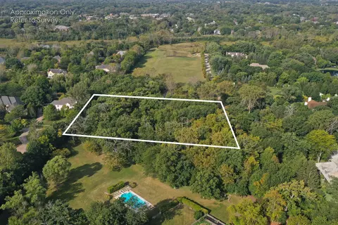 lot4 Whitehall Ln, Lake Forest, IL 60045