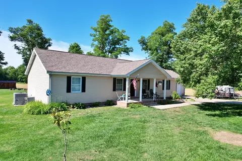 5012 Rosebud Rd, Metropolis, IL 62960