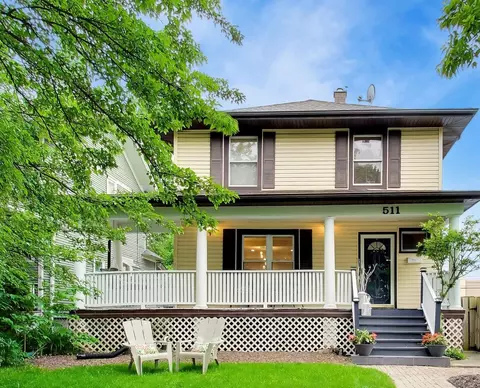 511 Lyman Ave, Oak Park, IL 60304