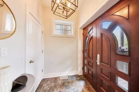 Entry Way - 1620 N Artesian Ave, Chicago, IL 60647 photo 1 of 3