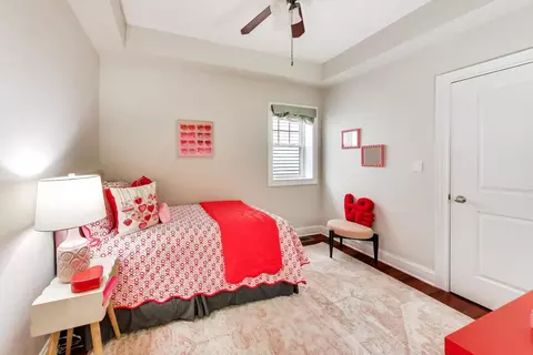 Bedroom - 1620 N Artesian Ave, Chicago, IL 60647 photo 6 of 8