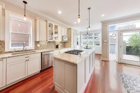 Kitchen - 1620 N Artesian Ave, Chicago, IL 60647 photo 3 of 6