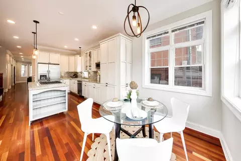 Dining - 1620 N Artesian Ave, Chicago, IL 60647 photo 4 of 4