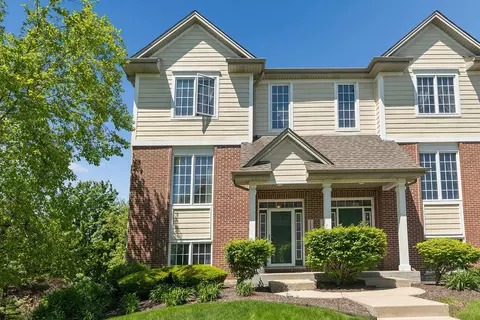 15648 Scotsglen Rd, Orland Park, IL 60462