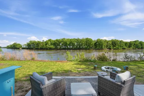 View/Area - 104 1st St E, Lyndon, IL 61261 photo 2 of 2
