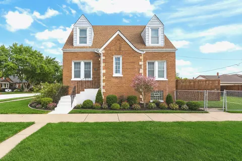 9359 S Richmond Ave, Evergreen Park, IL 60805