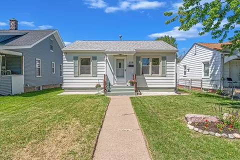 3118 9 12 St, Rock Island, IL 61201