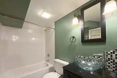 604 E Cedar Ln, Mount Prospect, IL 60056 photo 28