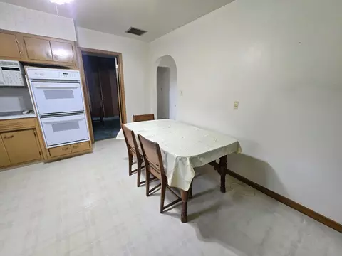 Kitchen - 426 Maxwell St, Beecher, IL 60401 photo 4 of 4