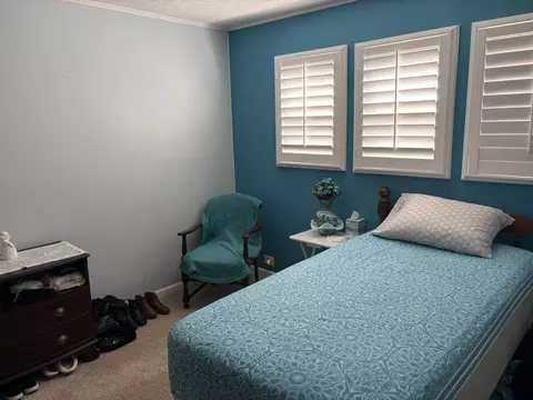 Bedroom - 114 W Parrish St, Benton, IL 62812 photo 2 of 2