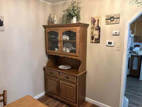 Dining - 114 W Parrish St, Benton, IL 62812 photo 2 of 2