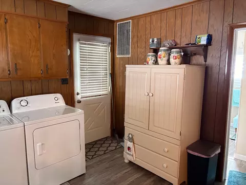 Other - 114 W Parrish St, Benton, IL 62812 photo 7 of 8