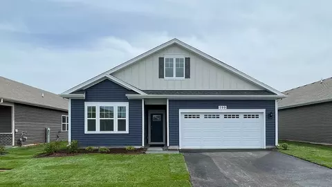 799 Mesa Ln, Pingree Grove, IL 60140