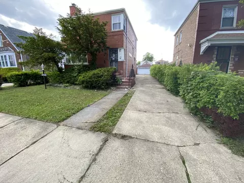 10508 S Forest Ave, Chicago, IL 60628