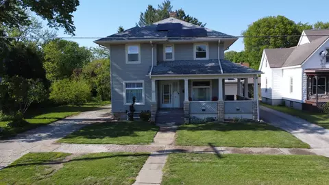 215 W Jones St, Milford, IL 60953