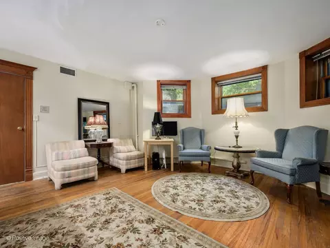 Living - 33 E Division St, Chicago, IL 60610 photo 9 of 9