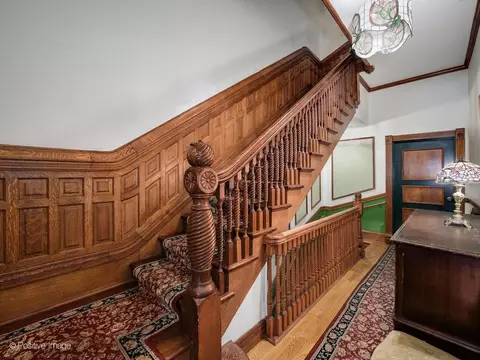 Entry Way - 33 E Division St, Chicago, IL 60610 photo 2 of 2