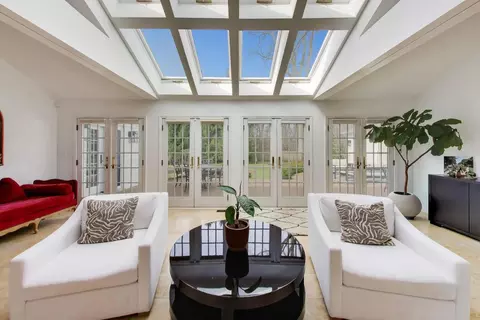 Living - 180 Westview Rd, Winnetka, IL 60093 photo 4 of 6