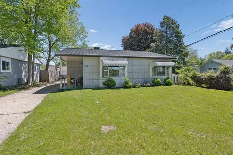 34 S Rosedale Ave, Aurora, IL 60506