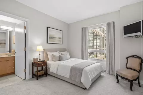 Bedroom - 250 E Pearson St #1007, Chicago, IL 60611 photo 3 of 3