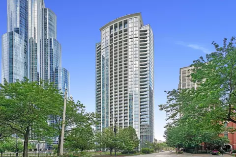 1235 S Prairie Ave #603, Chicago, IL 60605