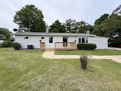19721 Us 150 Hwy, Bloomington, IL 61705