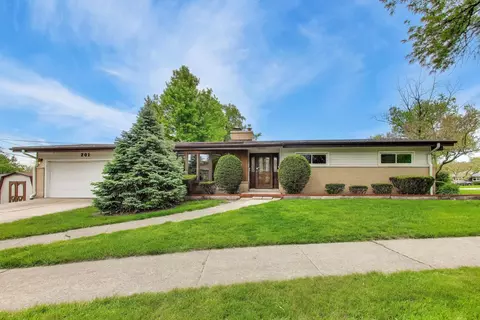 201 E Monroe Ave, Villa Park, IL 60181