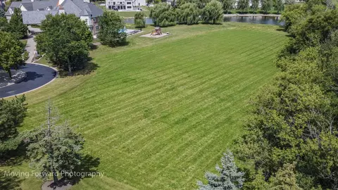 30 Star Ln, South Barrington, IL 60010
