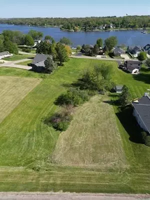 951 Lake Summerset Rd, Davis, IL 61019 photo 2