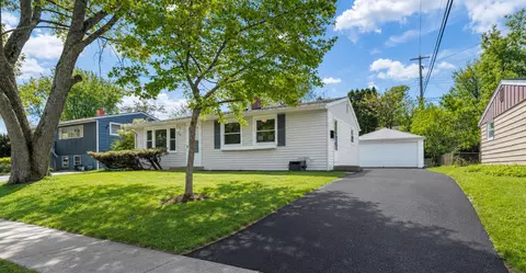 502 Tyler Dr, Carpentersville, IL 60110